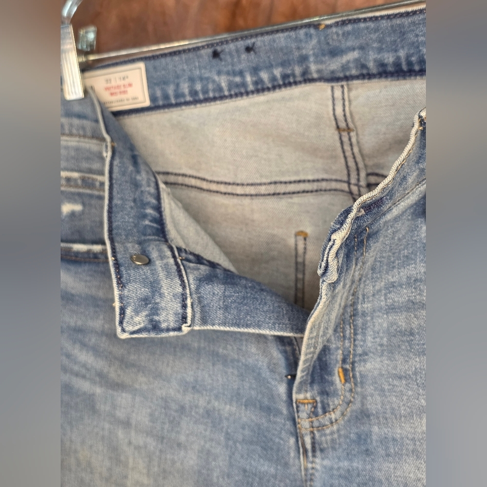 GAP Jeans Vintage Slim Mid Rise Washwell Stretch Light Indigo Blue 32/14R - Picture 3 of 9